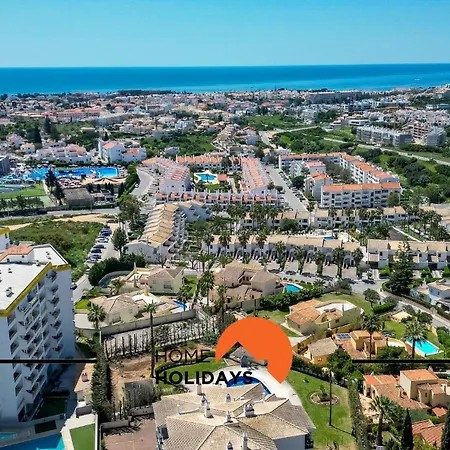 #230 Only Families - Flat A Flor By Holidays Апартаменты