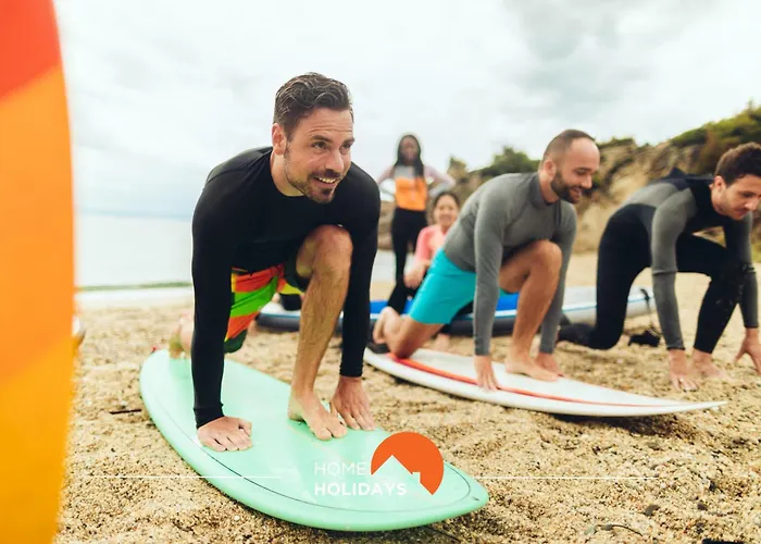 #230 Only Families - Flat A Flor By Holidays דירה *