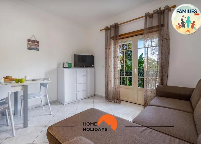 #230 Only Families - Flat A Flor By Holidays