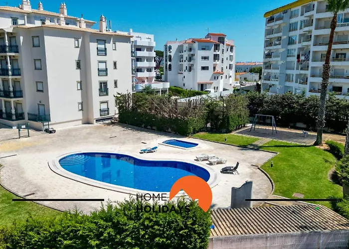 #230 Only Families - Flat A Flor By Holidays