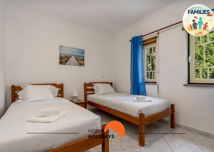 דירה #230 Only Families - Flat A Flor By Holidays אלבופיירה