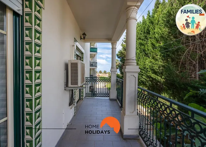 #230 Only Families - Flat A Flor By Holidays *