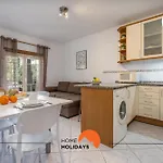 Апартаменты #230 Family Quiet Area *
